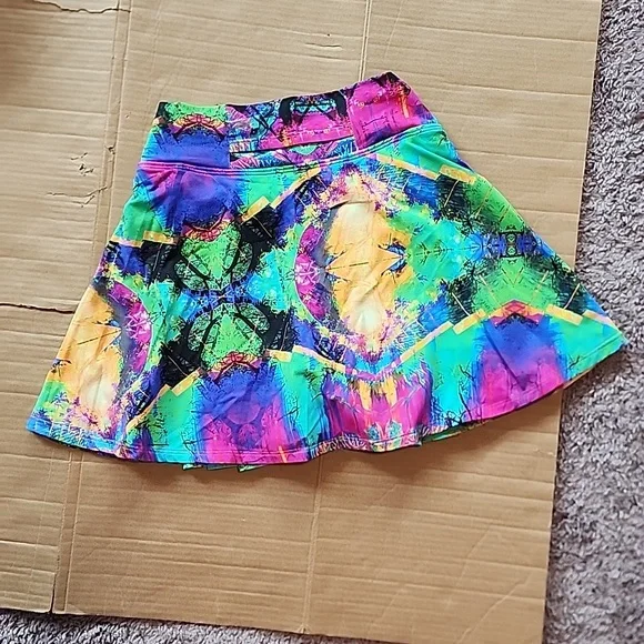 Donajo vibrant colorful skort-1 - Picture 2 of 8